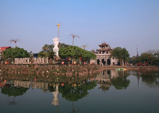 20140630081727262 Nhà thờ đá Phát Diệm, nơi giao thoa kiến trúc Đông   Tây