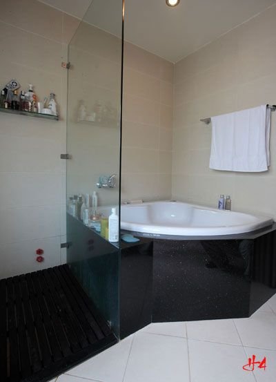 119 Phong thủy không gian phòng tắm hiện đại